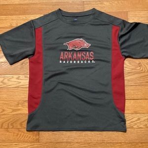 Arkansas Razorback size 8 NCAA 100% polyester shirt used
